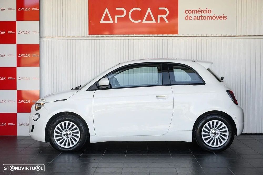 Fiat 500e Action - 8