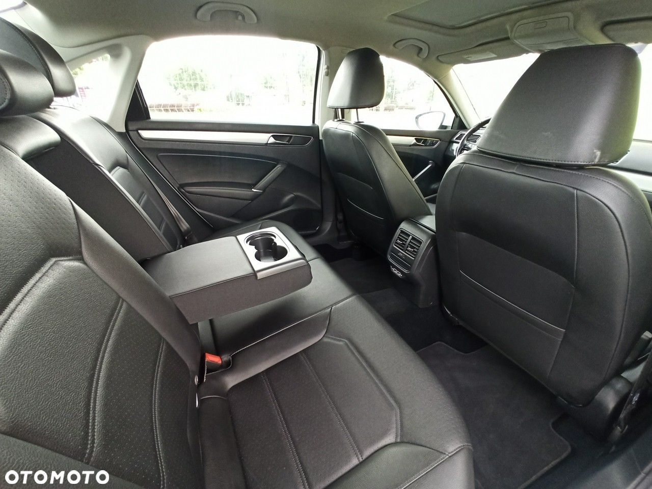 Volkswagen Passat 2.0 TSI BMT Highline DSG - 10
