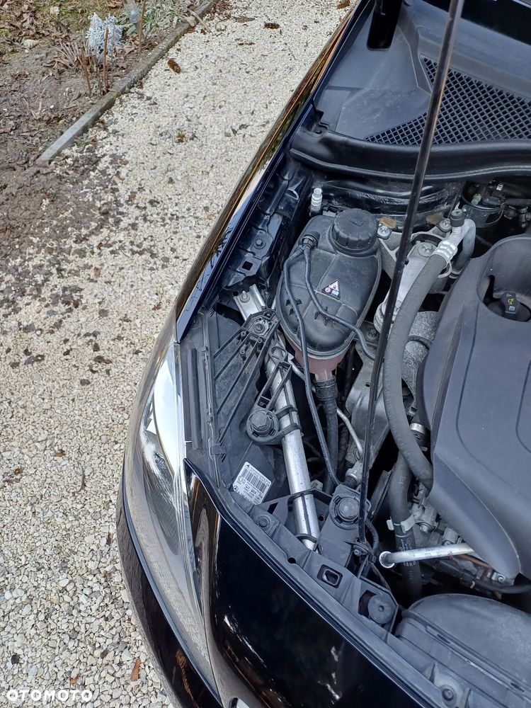 Mercedes-Benz Klasa B 180 CDI (BlueEFFICIENCY) 7G-DCT - 14