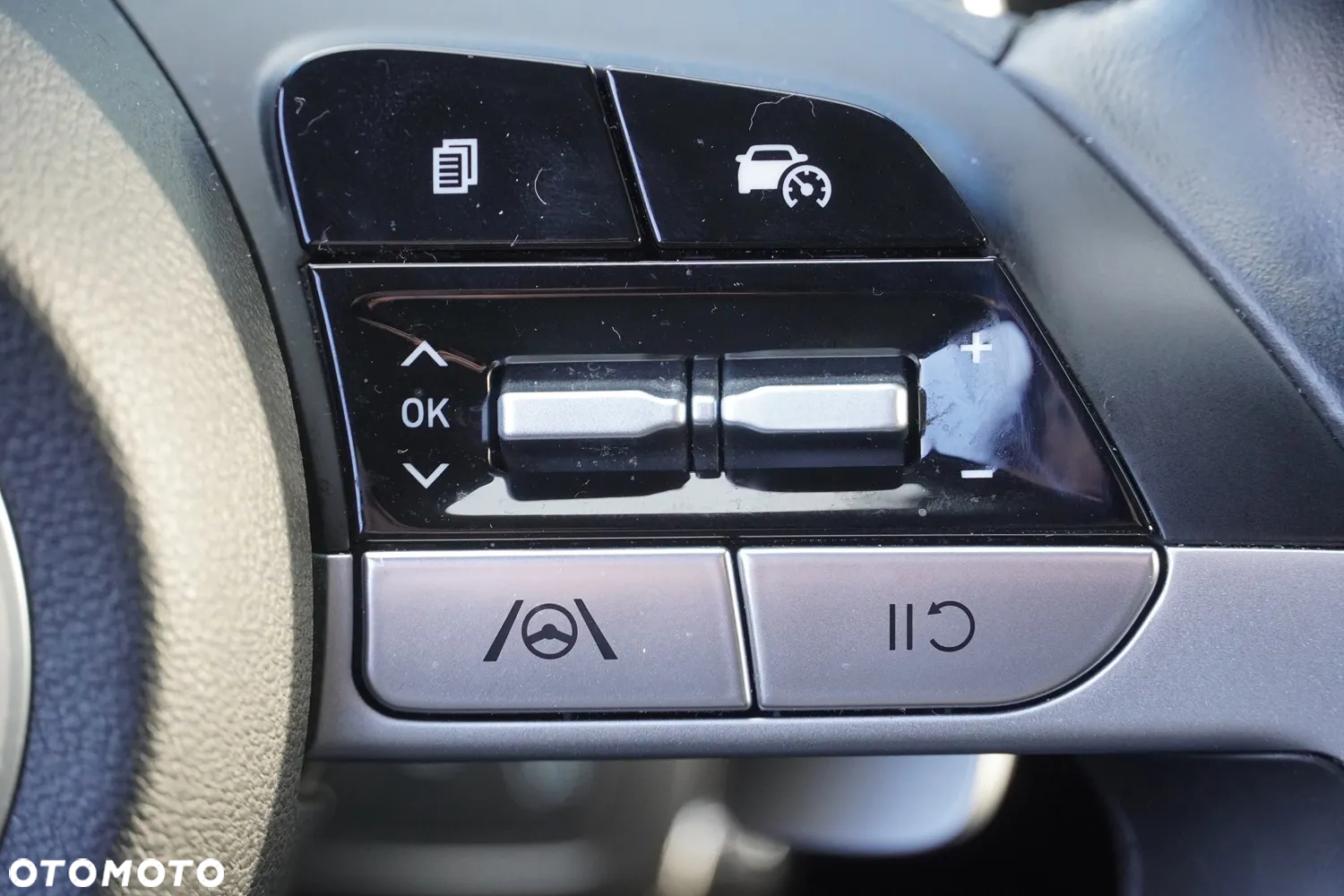 Hyundai Tucson 1.6 T-GDi HEV Smart 2WD - 14