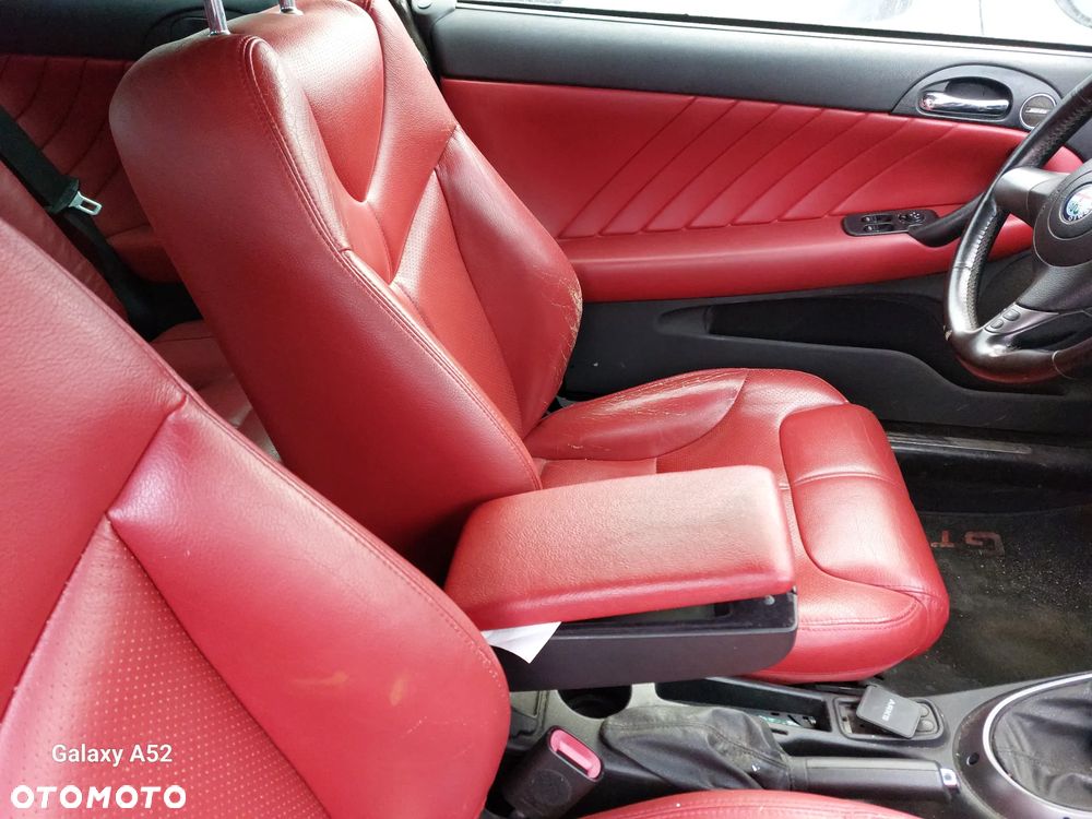 Zderzak ALFA ROMEO GT 06R. maska,lampy,drzwi,klapa..... - 9