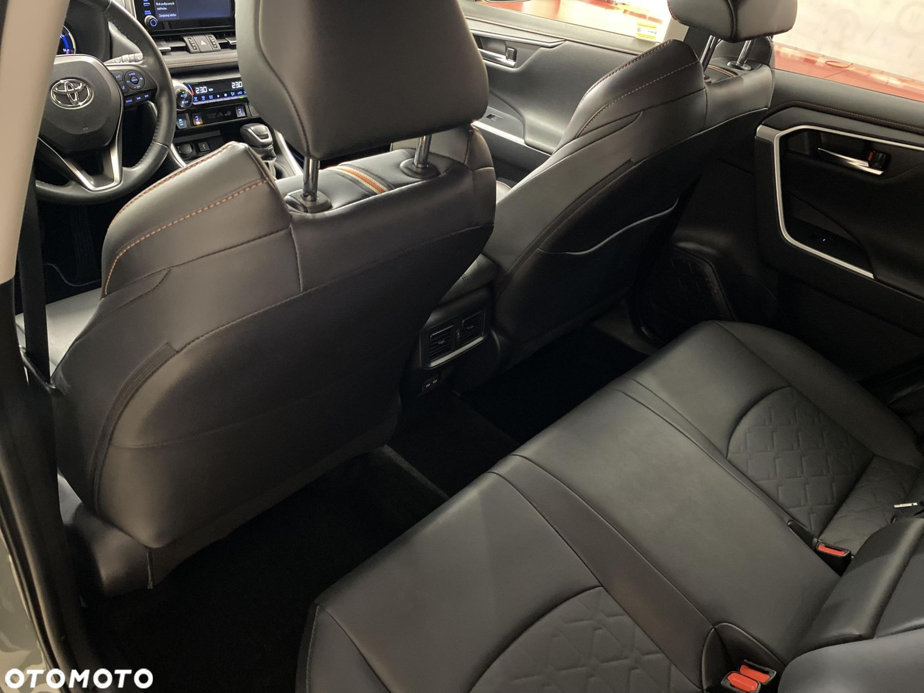 Toyota RAV4 2.5 Hybrid Adventure 4x4 - 11