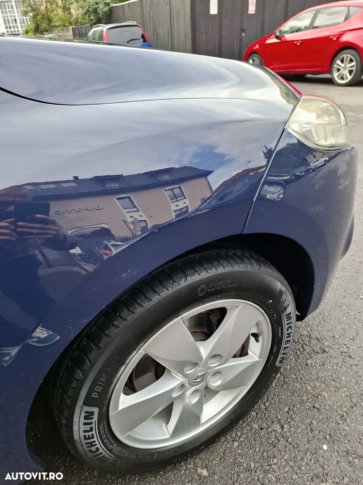 Renault Megane - 11