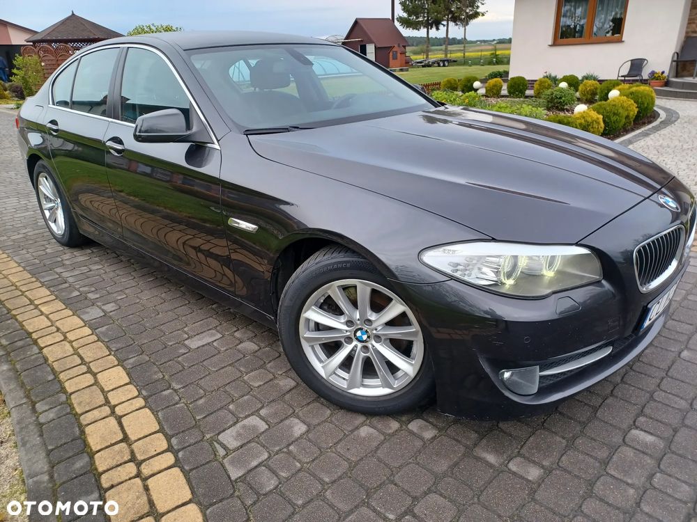 BMW Seria 5 520d - 12
