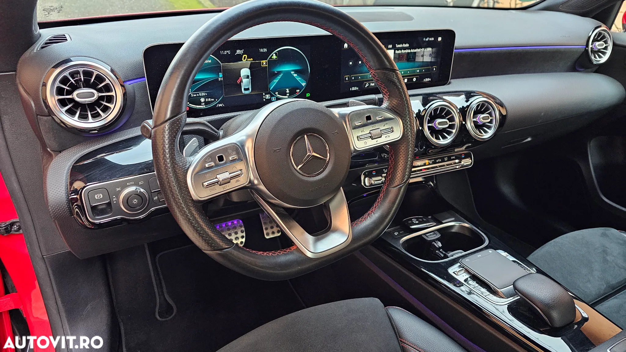 Mercedes-Benz A 220 4Matic 7G-DCT AMG Line - 13