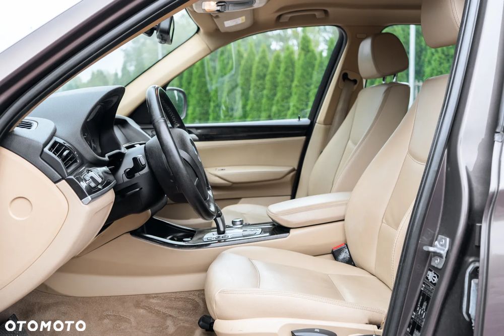 BMW X3 xDrive20d - 25