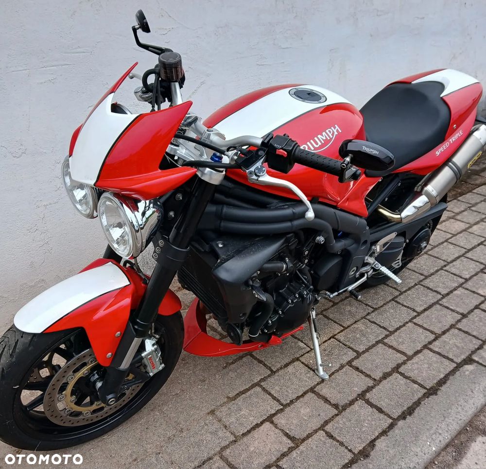 Triumph Speed Triple - 2