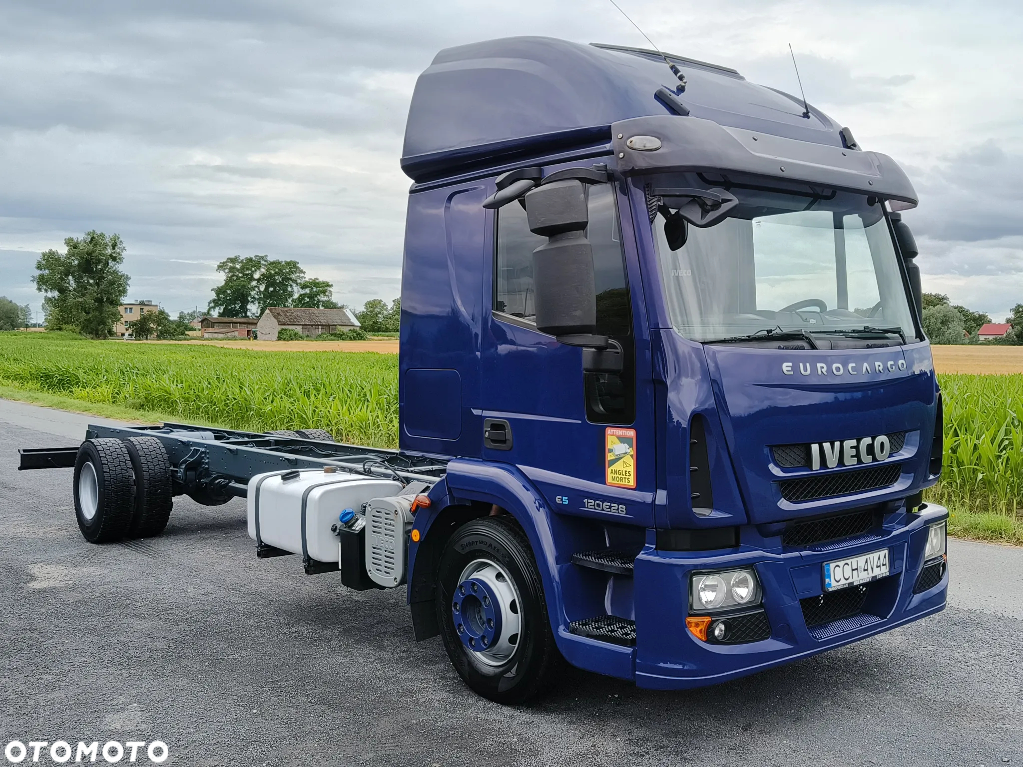 Iveco EUROCARGO 120E28 - 5