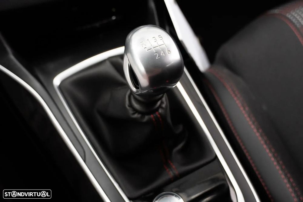 Peugeot 308 1.5 BlueHDi GT Line - 19