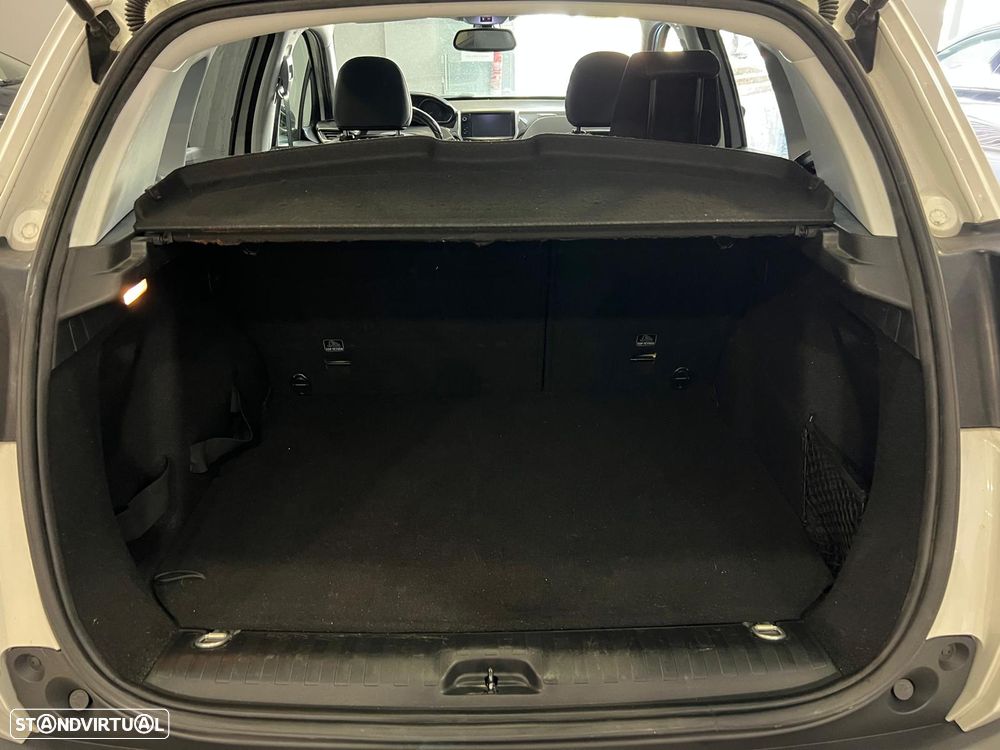 Peugeot 2008 PureTech 110 Stop&Start EAT6 Crossway - 19