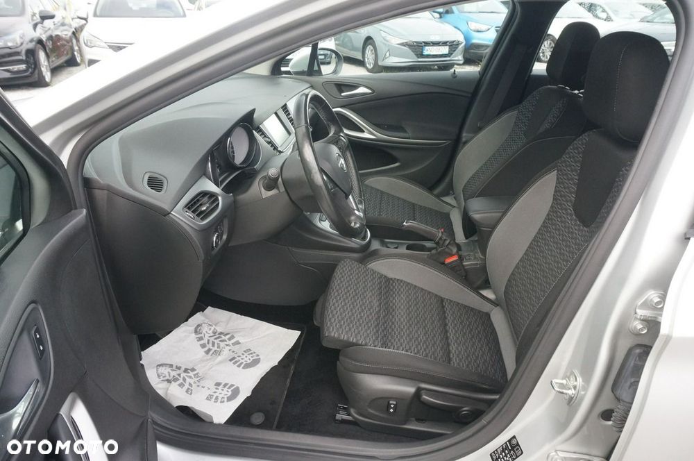 Opel Astra - 20