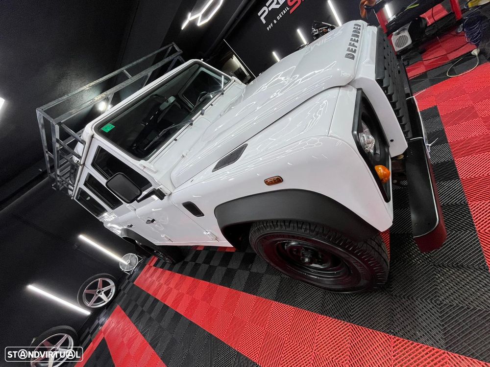 Land Rover Defender 110 DPF SE - 14