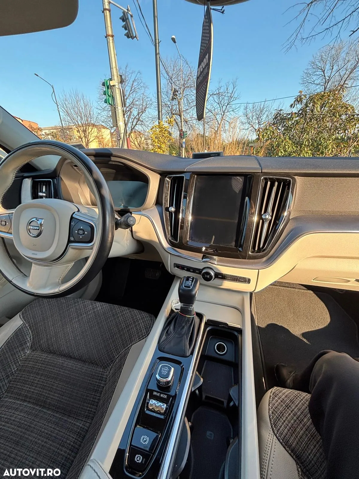 Volvo XC 60 D4 Inscription - 9
