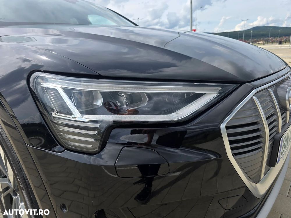 Audi e-tron 50 quattro advanced - 10