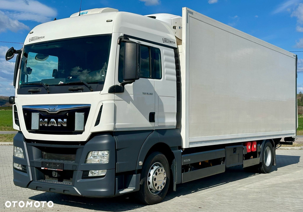 MAN TGX 18.360 / CHŁODNIA / WINDA / AUTOMAT / 19 EUROPALET / THERMO KING / SYPIALKA / SPROWADZONY