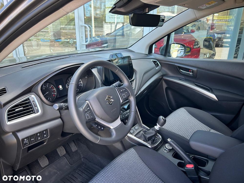 Suzuki SX4 S-Cross ver-1-4-shvs-premium-plus-sp-4wd - 10