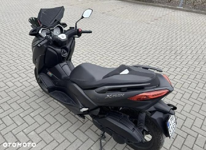 Yamaha X-max - 18