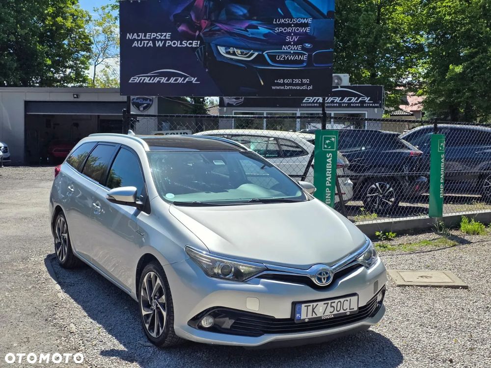 Toyota Auris 1.8 HSD Luna - 4