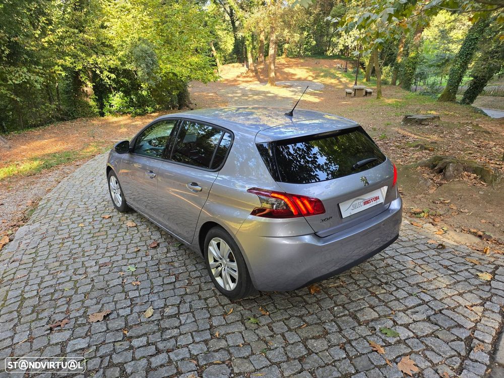 Peugeot 308 1.2 PureTech Style - 6