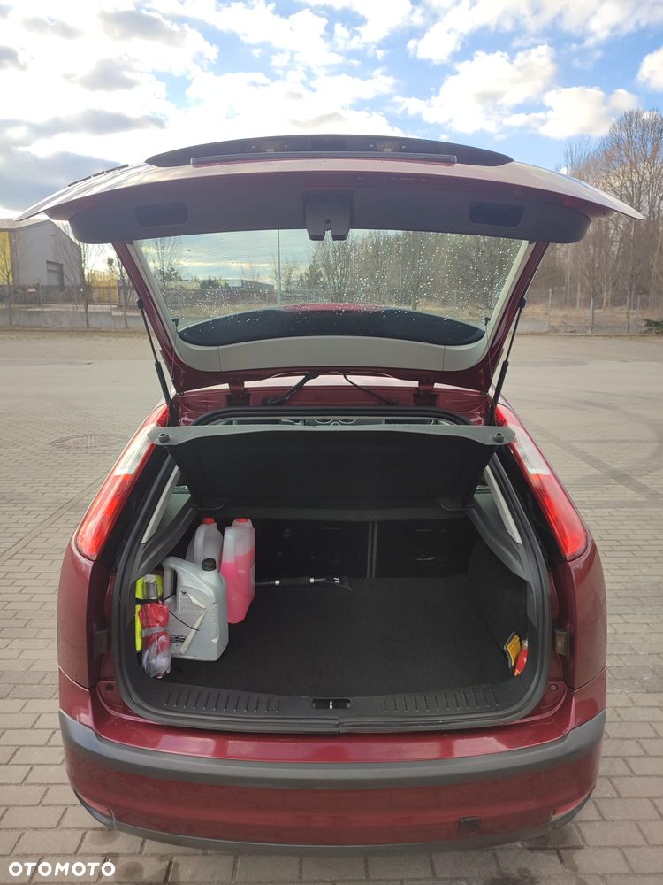 Ford Focus 1.6 Trend - 9