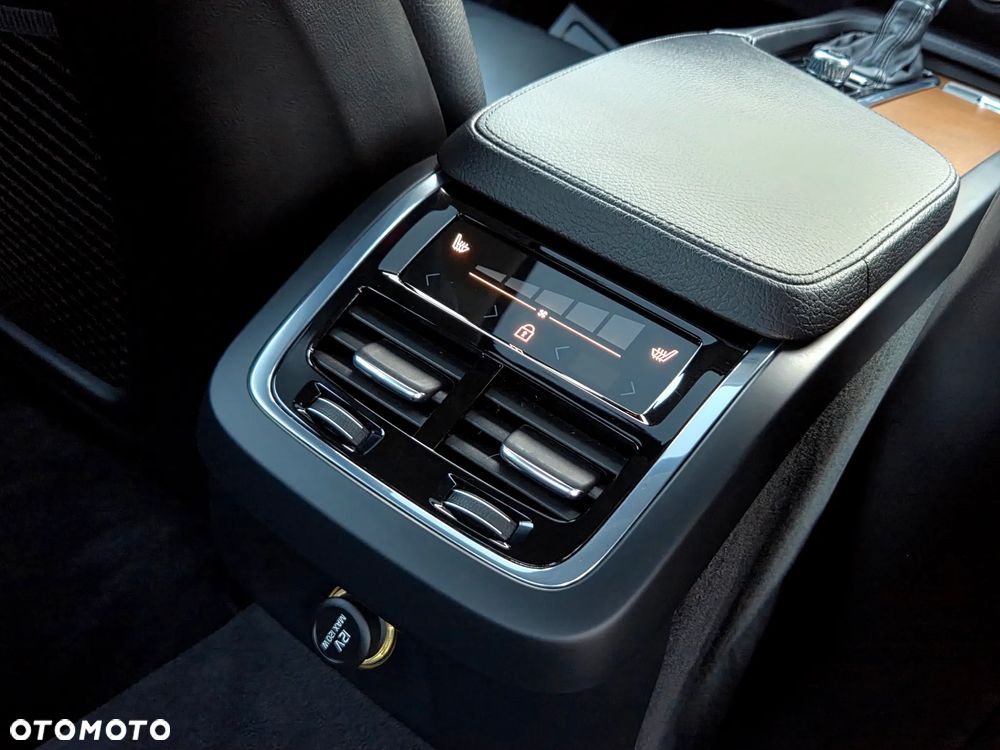 Volvo S90 D4 AWD Geartronic Inscription - 6