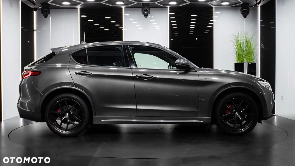 Alfa Romeo Stelvio 2.0 Turbo Veloce Q4 - 9