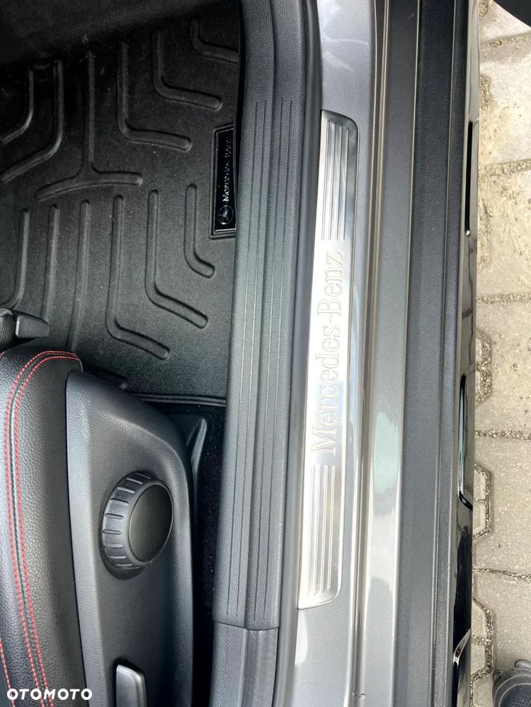 Mercedes-Benz GLA 200 AMG Line - 22