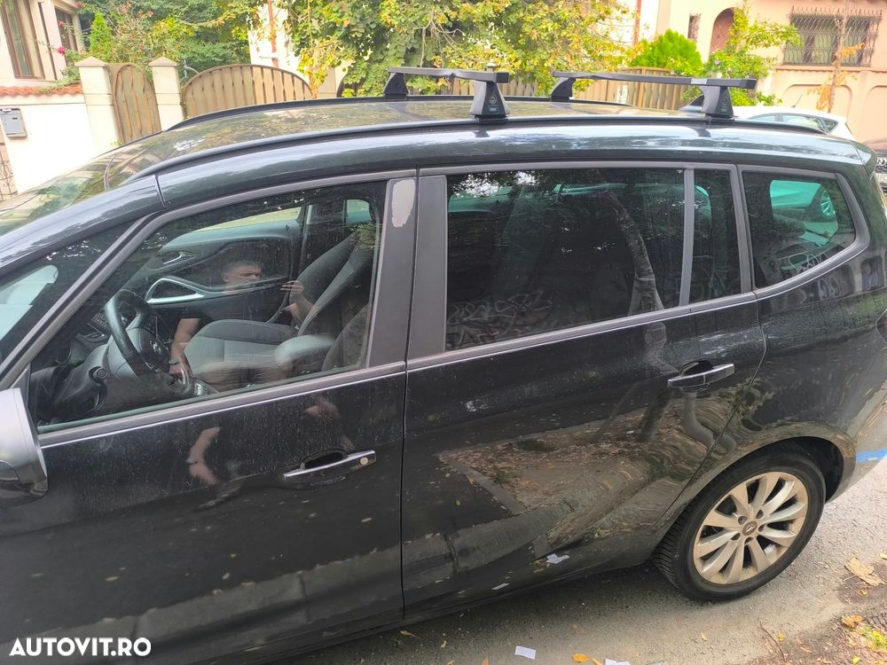 Opel Zafira Tourer 2.0 CDTI Edition - 18