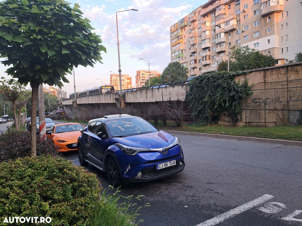 Toyota C-HR - 11