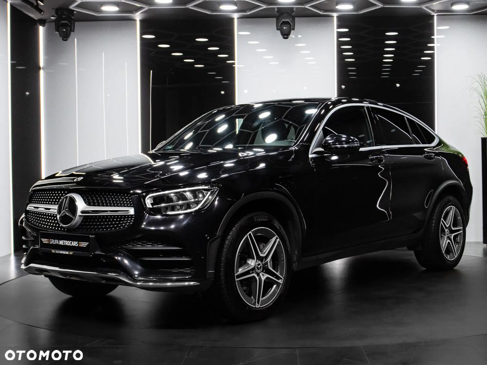 Mercedes-Benz GLC 300 e 4-Matic AMG Line - 2