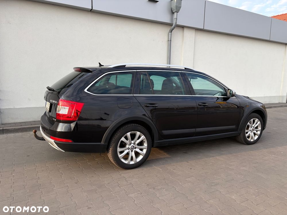 Skoda Octavia 2.0 TDI 4x4 DSG Scout - 5