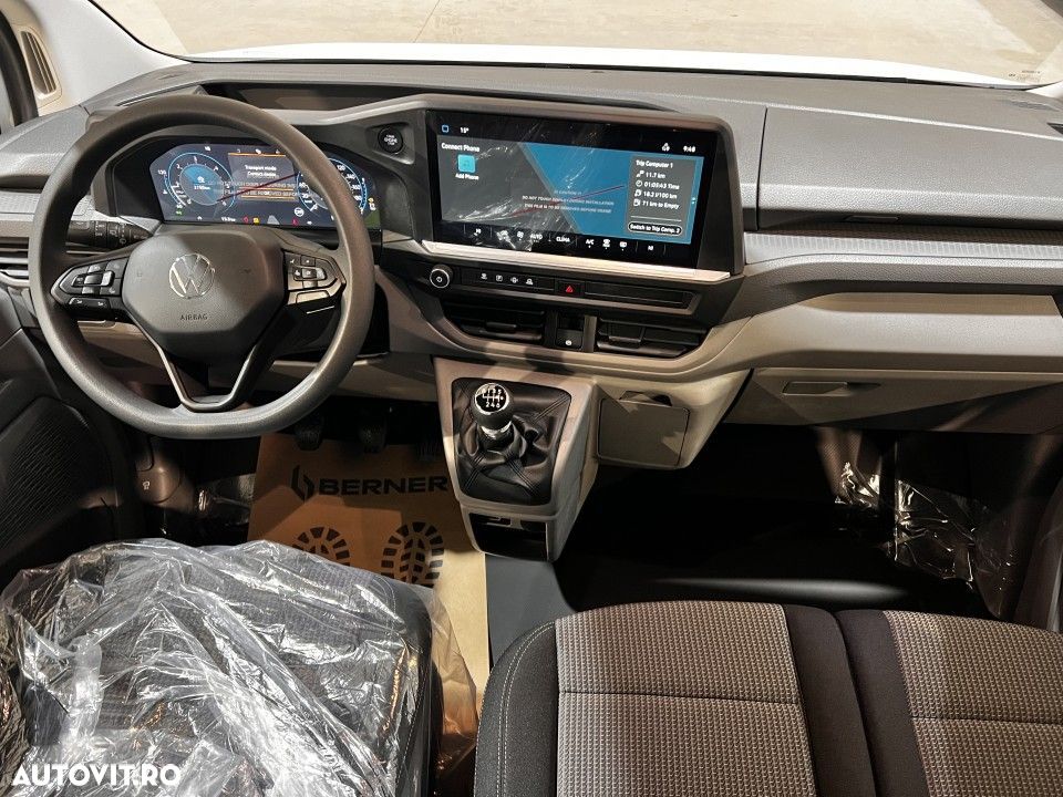 Volkswagen Caravelle - 5