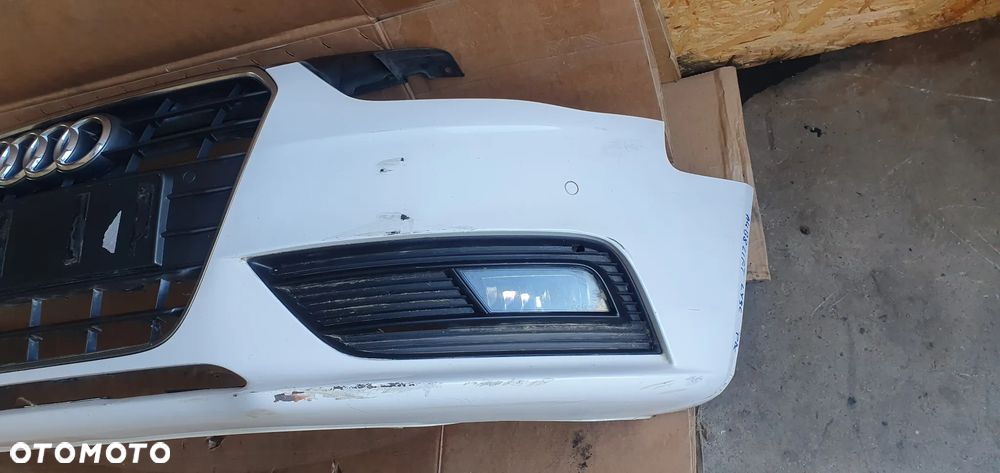 Zderzak przód przedni Audi A4 B8 Lift LY9C - 10
