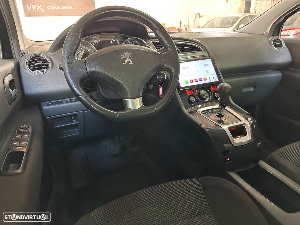 Peugeot 5008 1.6 HDi Sport CMP6 - 13