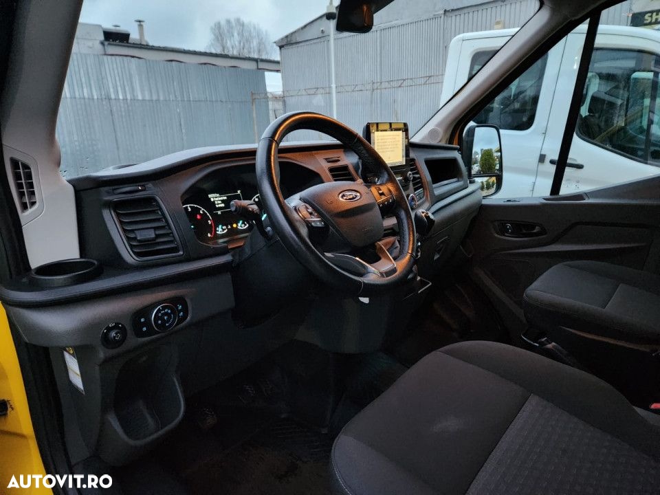 Ford Transit - 18