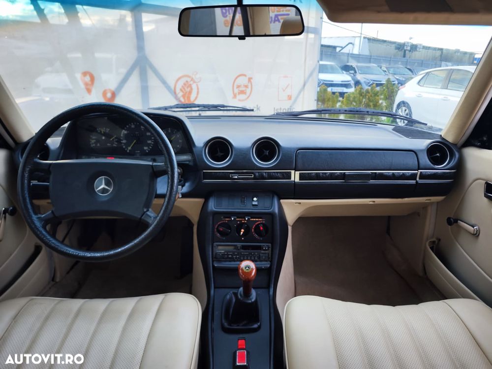 Mercedes-Benz W123 - 16