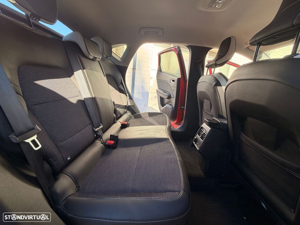 Renault Captur 1.3 TCe Exclusive EDC - 32