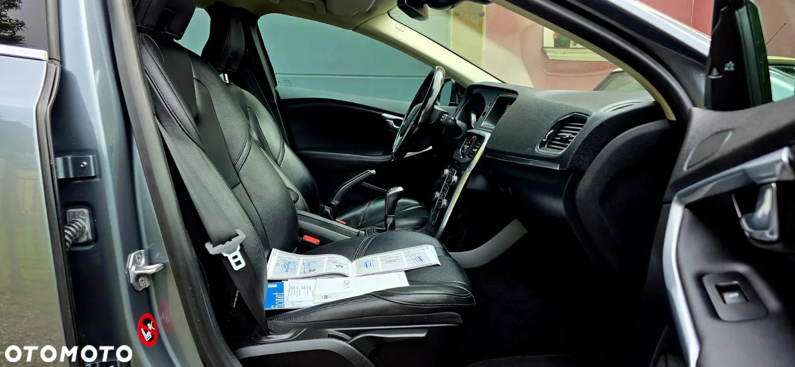 Volvo V40 D4 Summum - 3