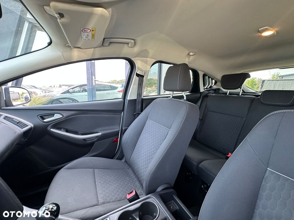 Ford Focus 1.0 EcoBoost Trend Sport - 24