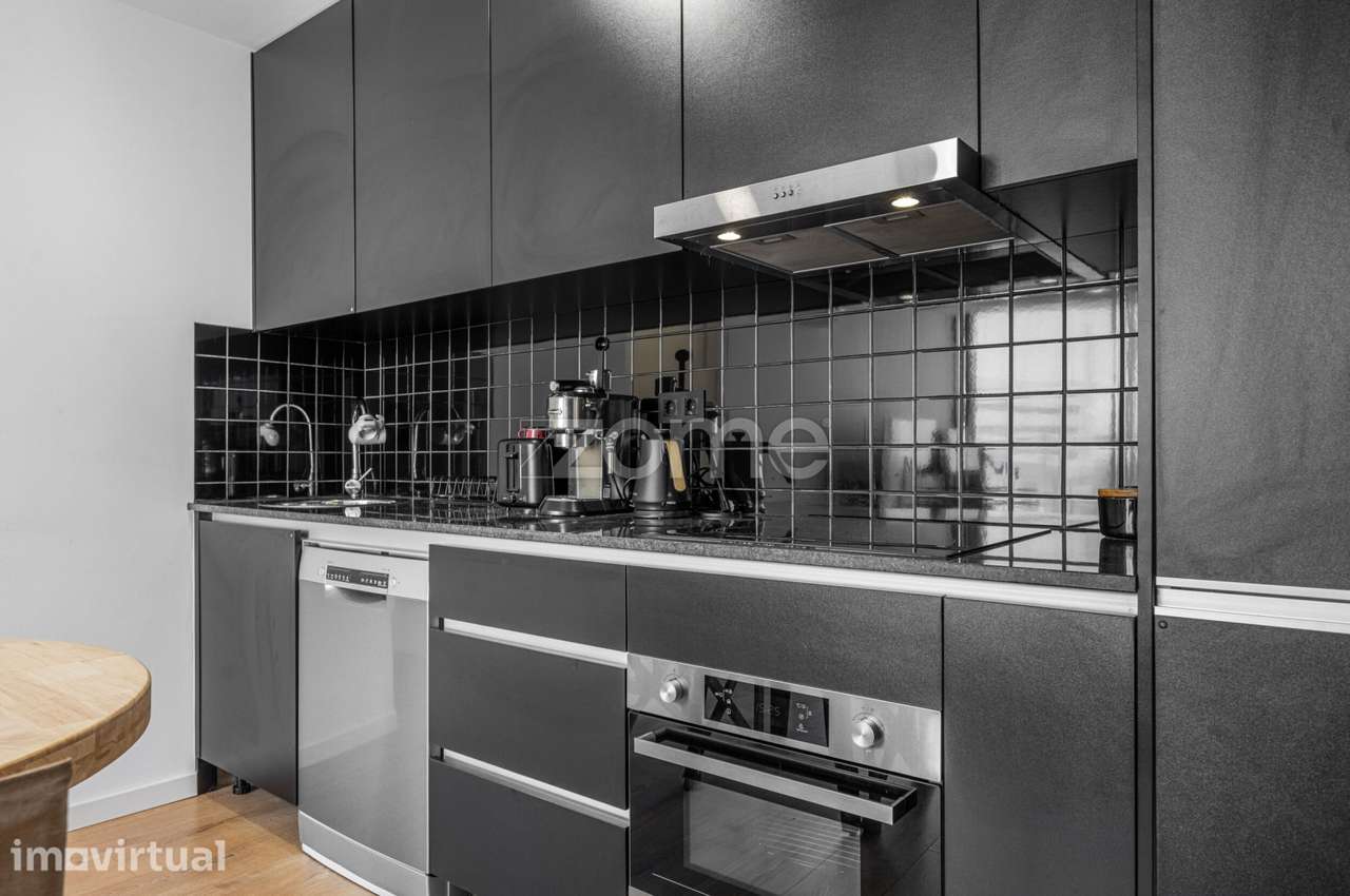 Apartamento T1 semi-novo em Vilar do Paraíso, Vila Nova de Gaia - Grande imagem: 4/28
