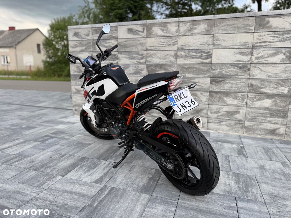 KTM Duke 125 - 10
