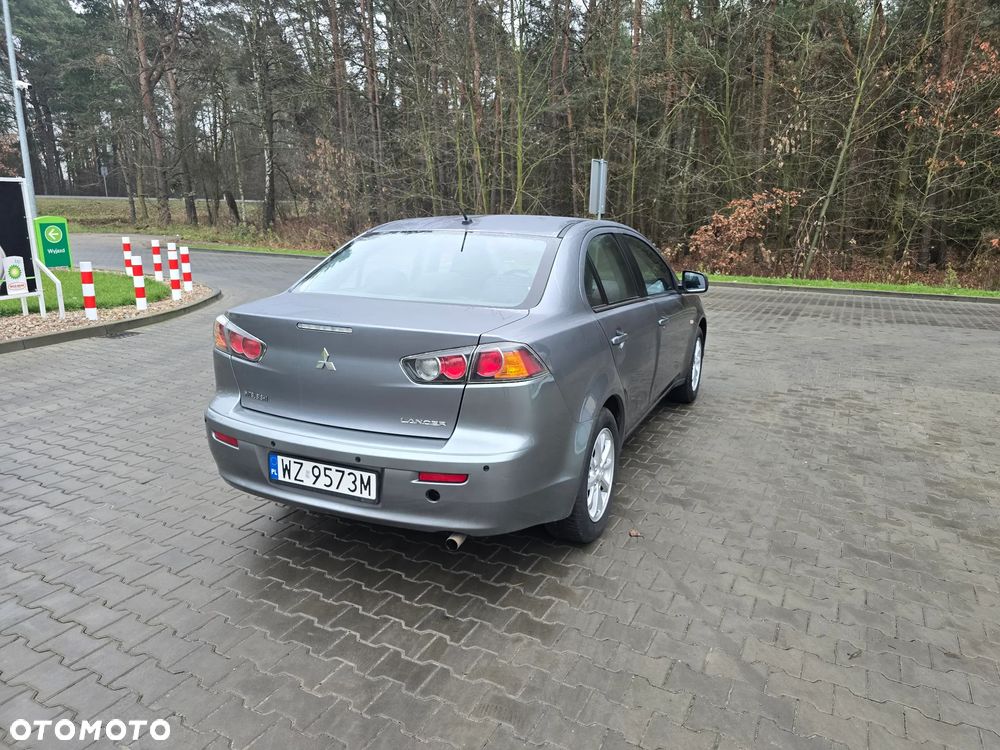 Mitsubishi Lancer 1.6 Intense - 3