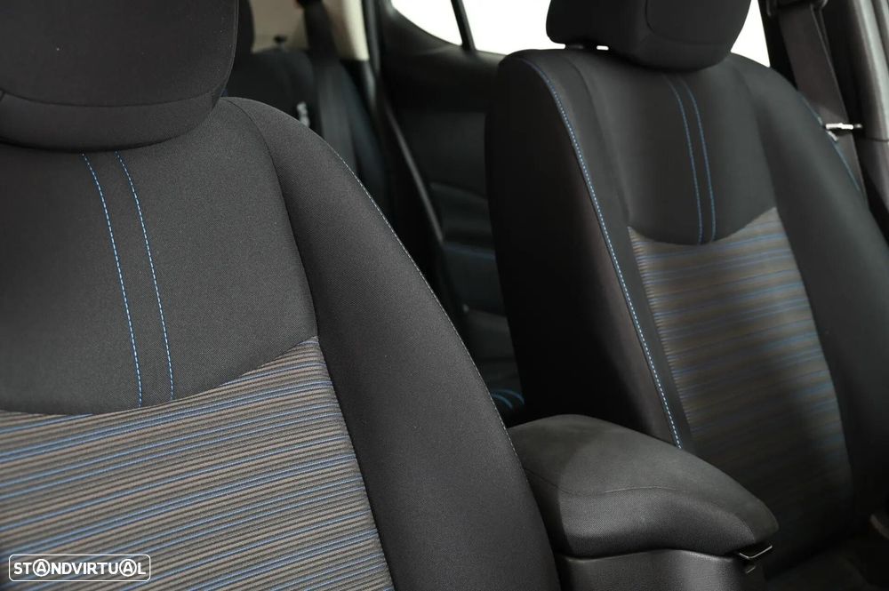 Nissan Leaf Acenta - 27