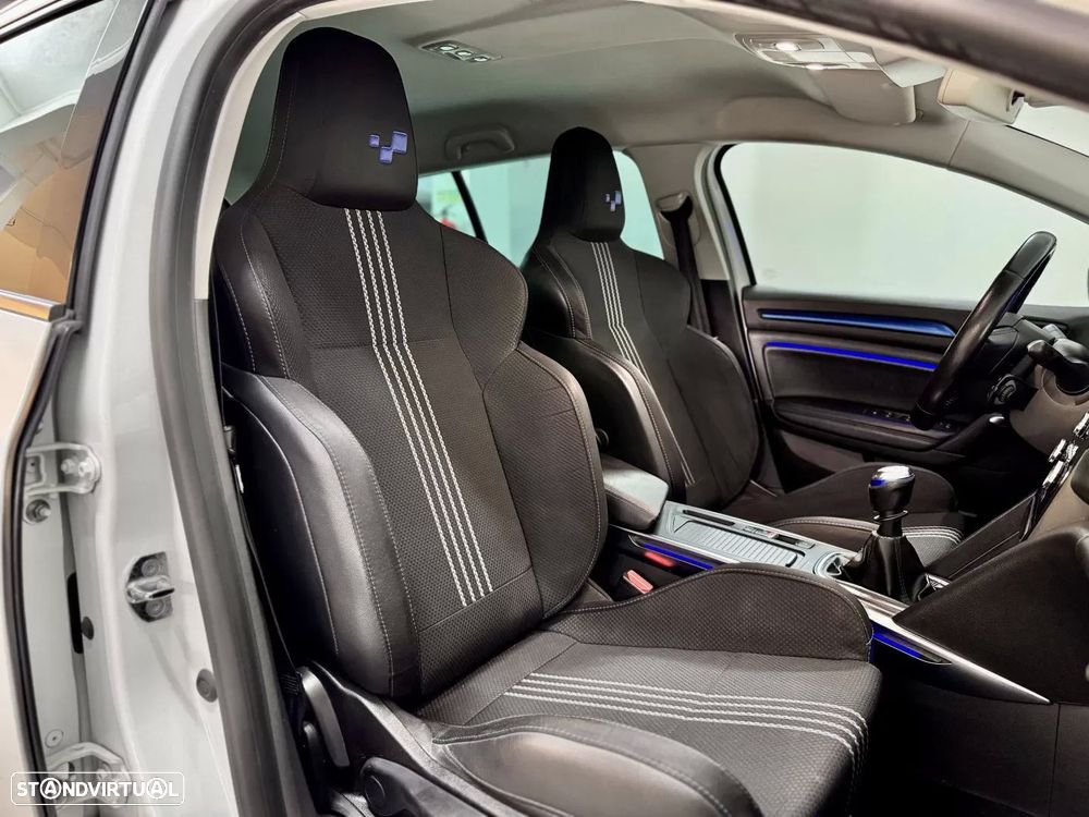 Renault Mégane Sport Tourer 1.5 Blue dCi GT Line - 56