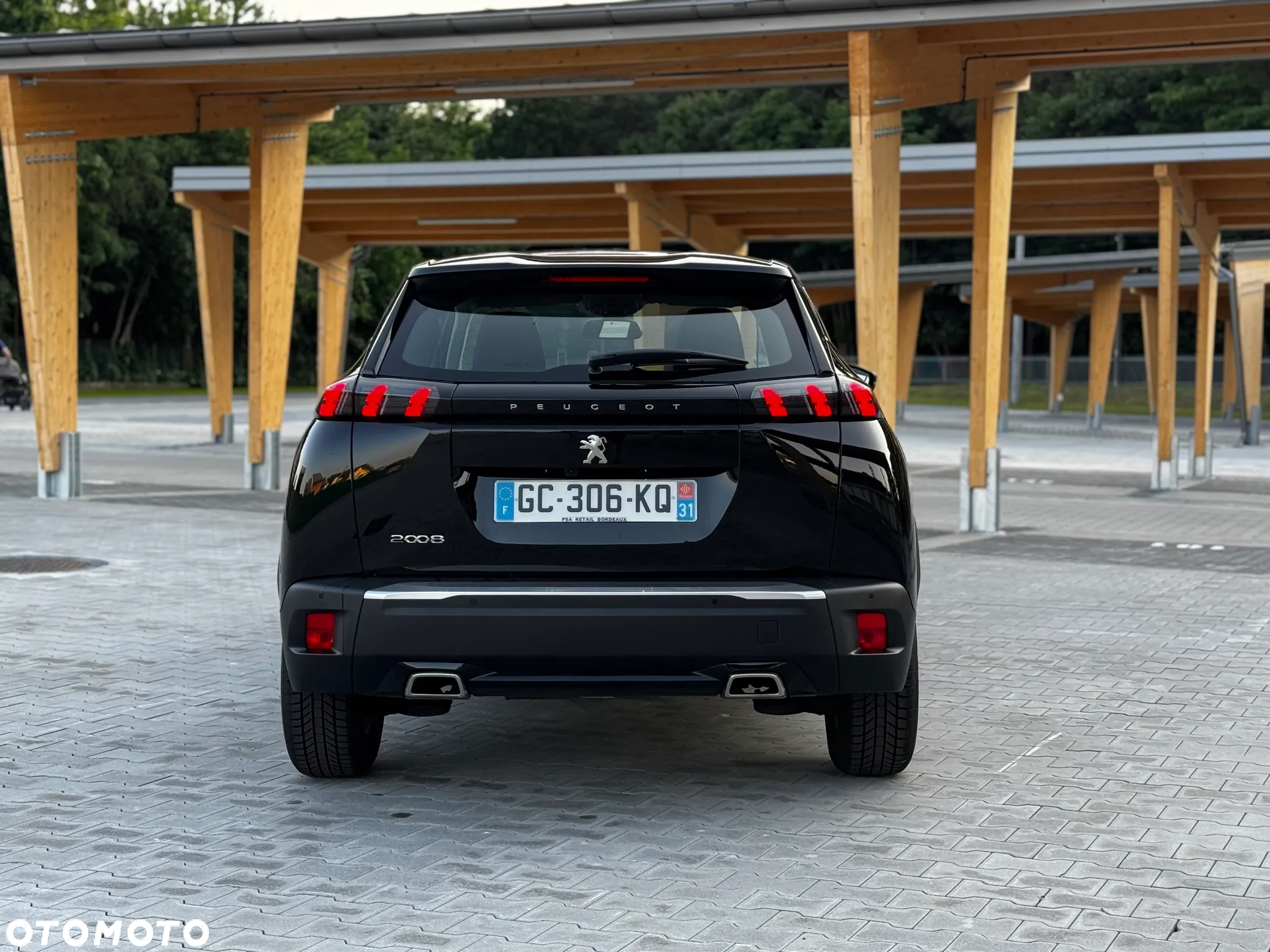 Peugeot 2008 1.2 PureTech GT Pack S&S EAT8 - 22