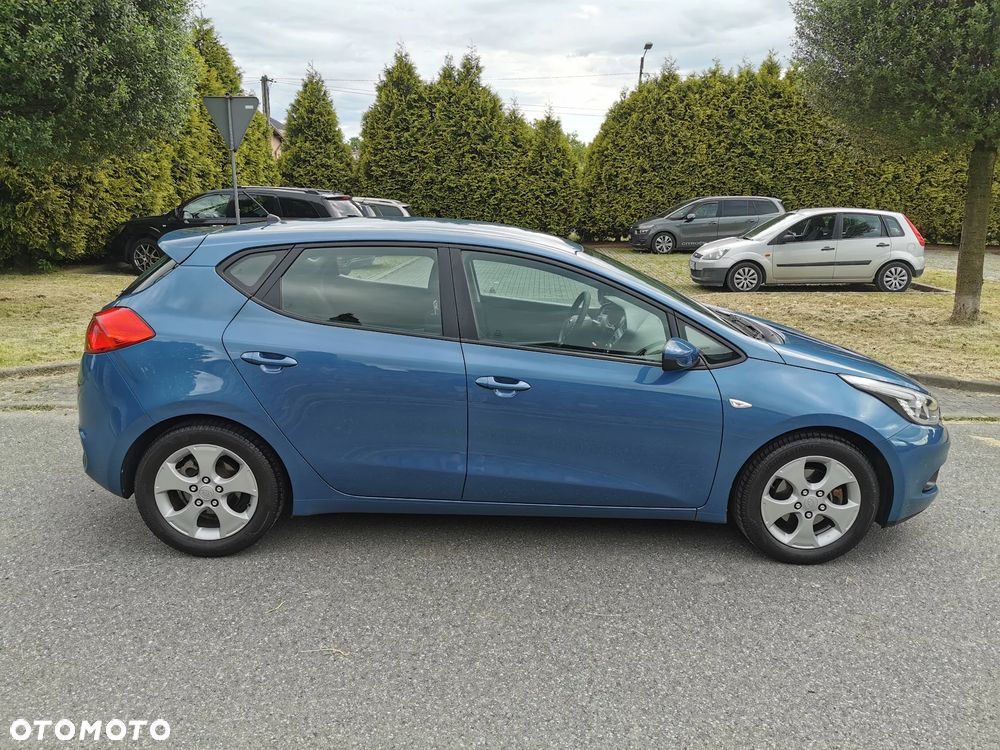 Kia Ceed 1.4 CVVT Edition 7 - 10