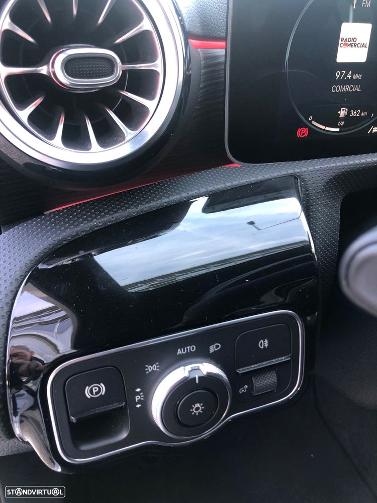 Mercedes-Benz A 180 Limousine d AMG Line Aut. - 41