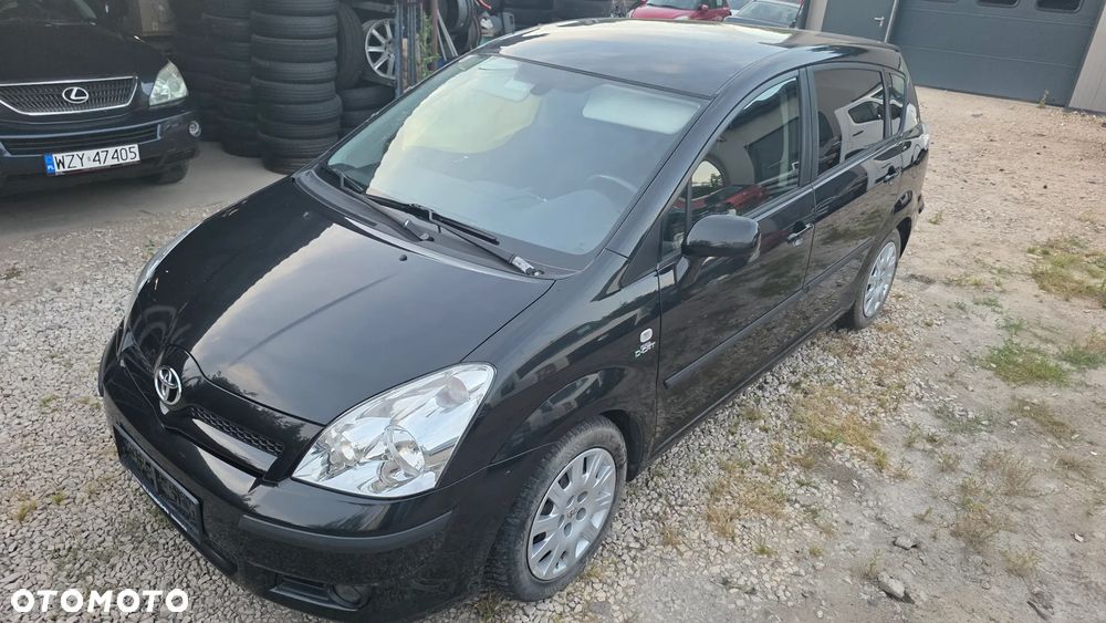 Toyota Corolla Verso 2.2 D-CAT Sol - 2