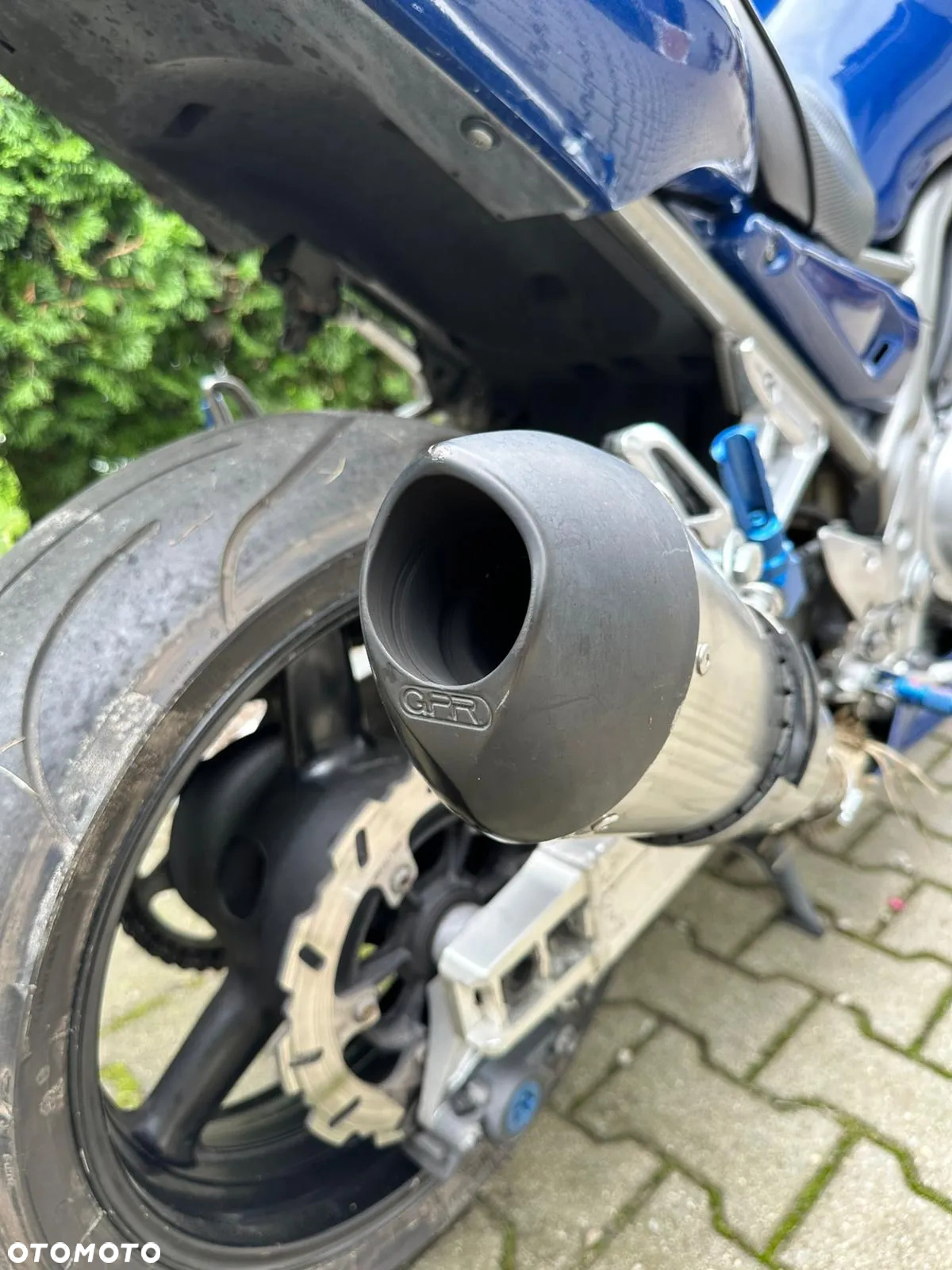 Yamaha FZS - 9