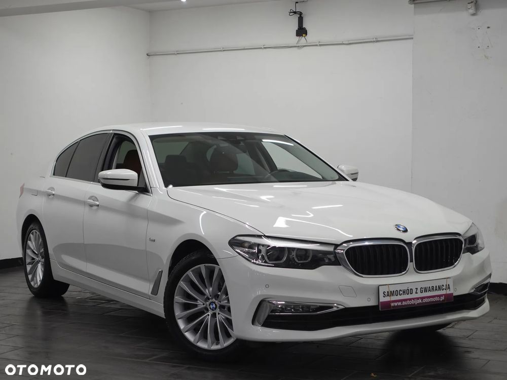 BMW Seria 5 520d xDrive Luxury Line - 10